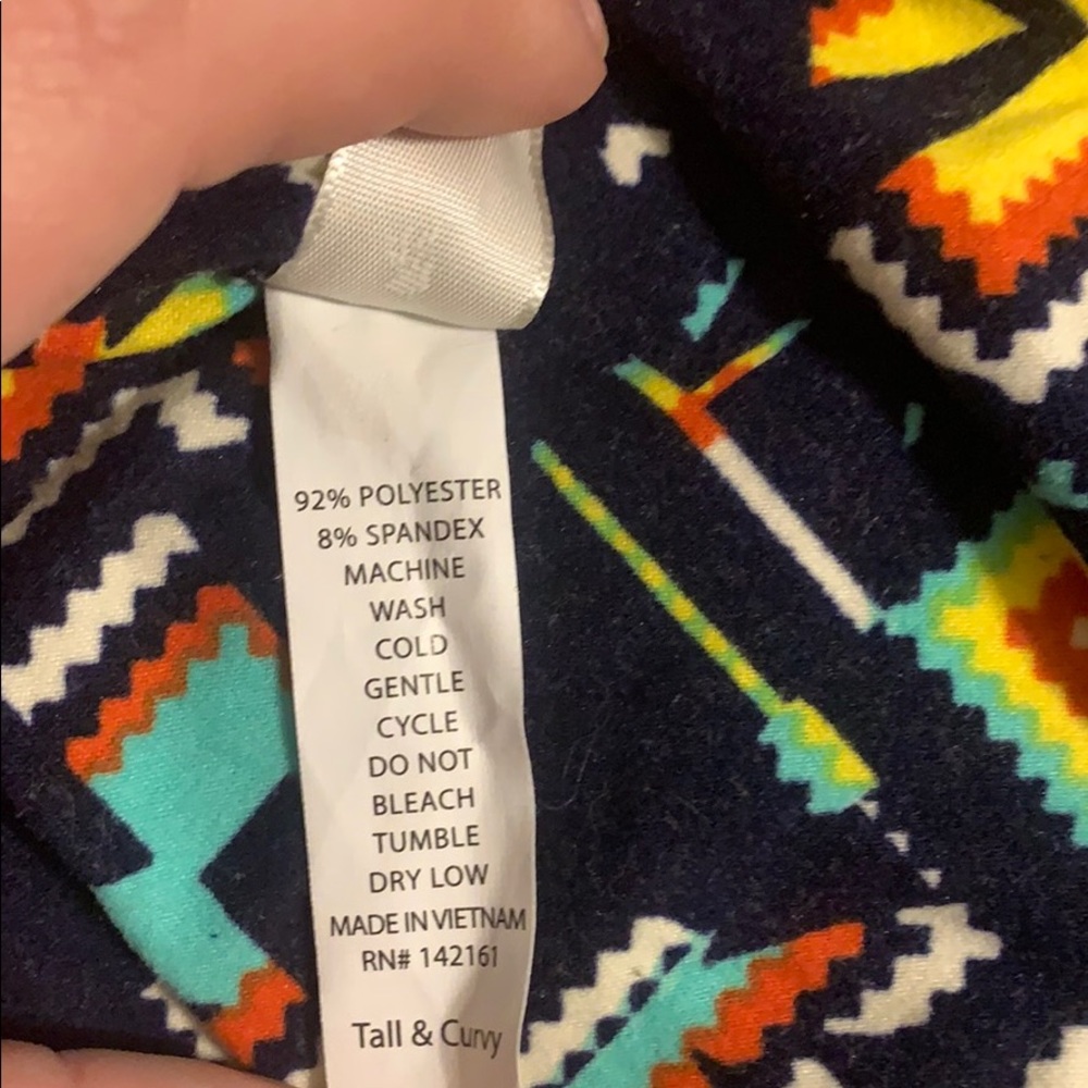 LulaRoe Leggings - Picture 2 of 2